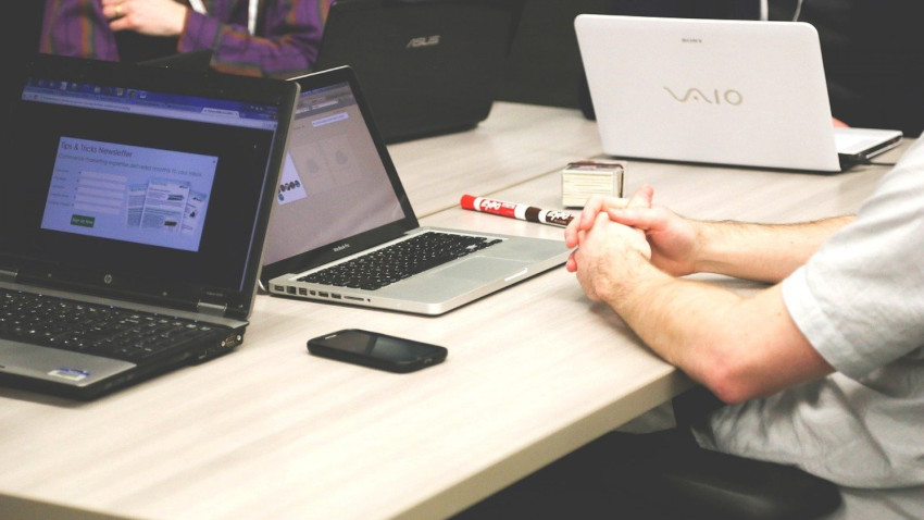 , De retour à Paris pour les fêtes? Trouvez un coworking pour continuer …